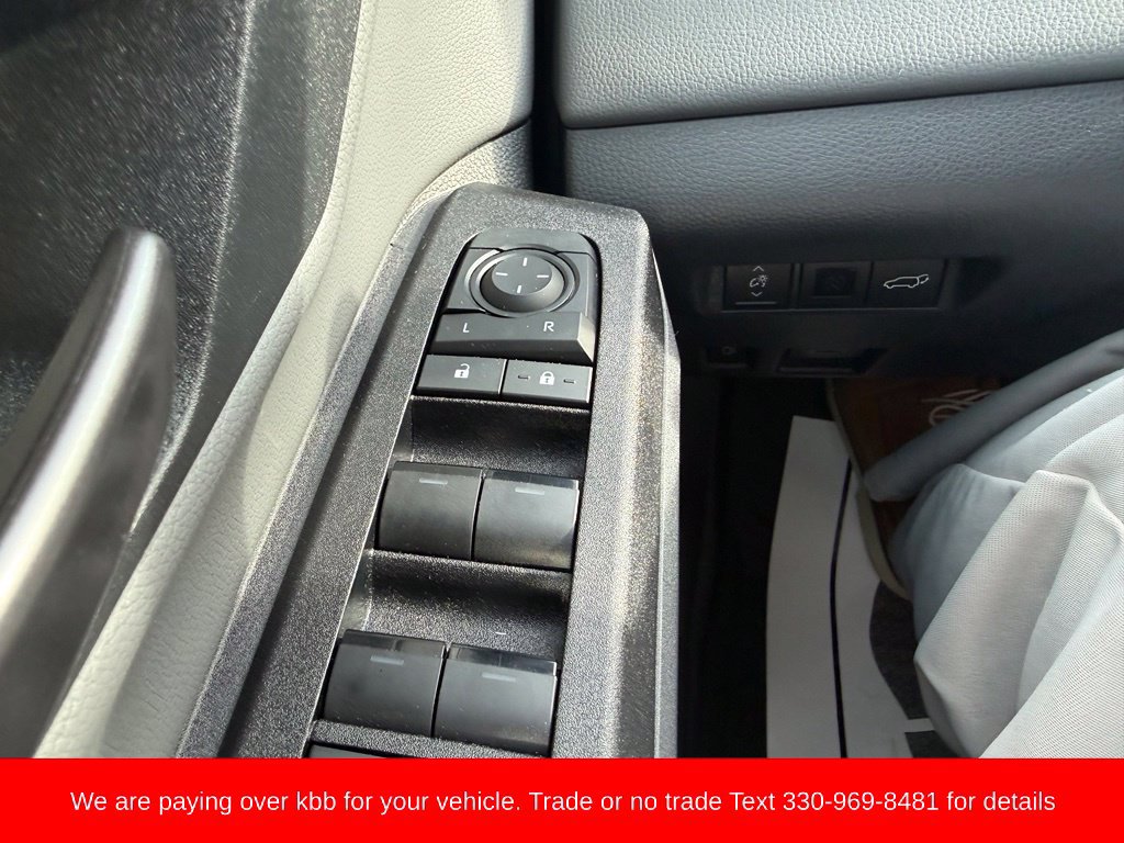 Used 2026 Toyota RAV4 XLE Premium w/ Panoramic Sun Roof Package AWD/4WD image 24
