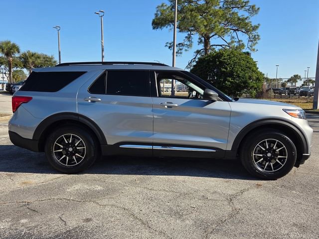 Used 2022 Ford Explorer XLT w/ Class IV Trailer Tow Package image 8