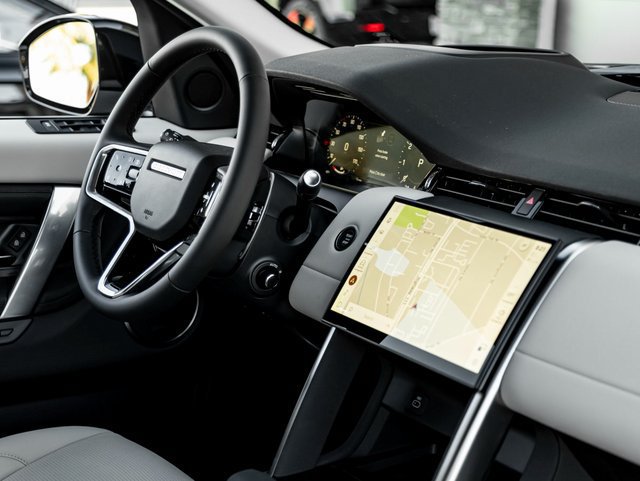 New 2025 Land Rover Discovery Sport S AWD/4WD image 30