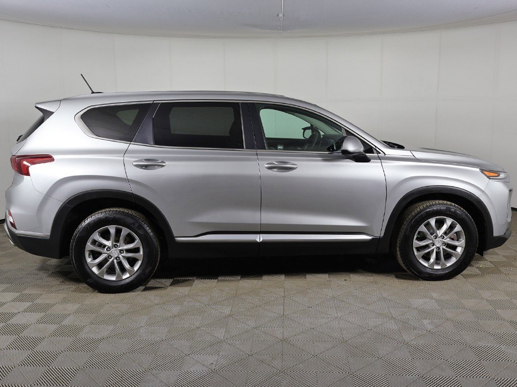 Used 2020 Hyundai Santa Fe SE image 12