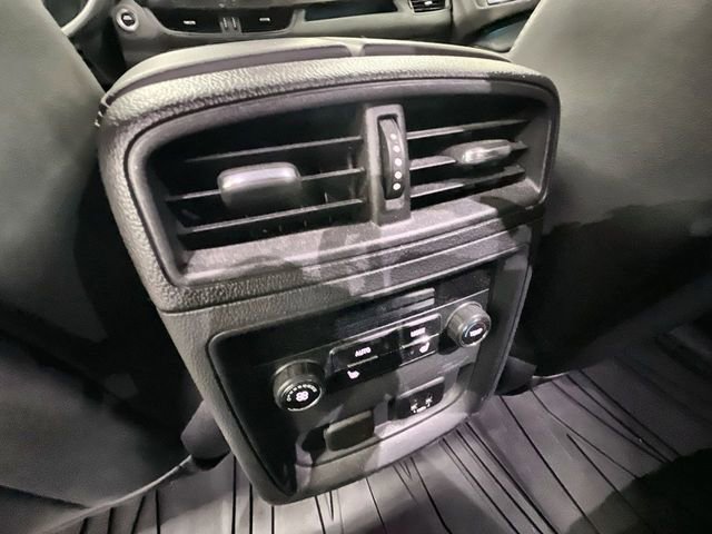 Used 2018 Buick Envision Essence AWD/4WD image 22