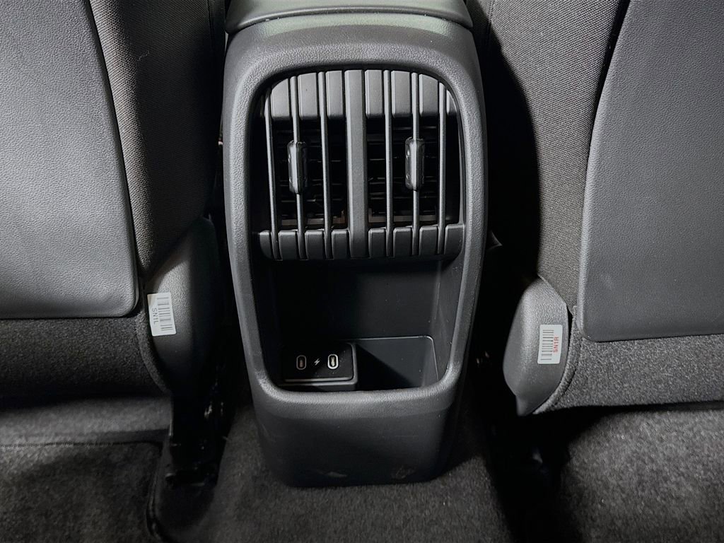 Certified 2025 Hyundai Kona SEL image 26