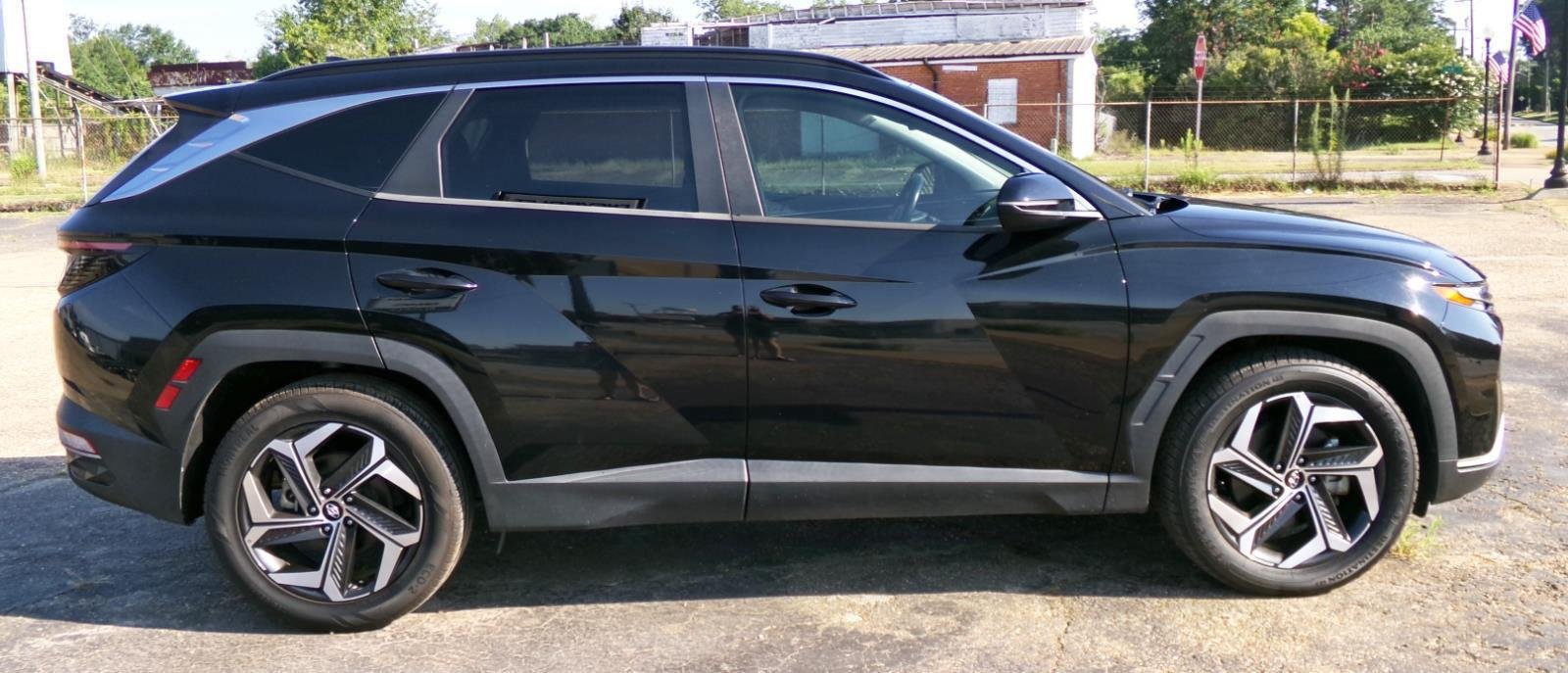 Used 2022 Hyundai Tucson SEL w/ Convenience Package FWD image 4