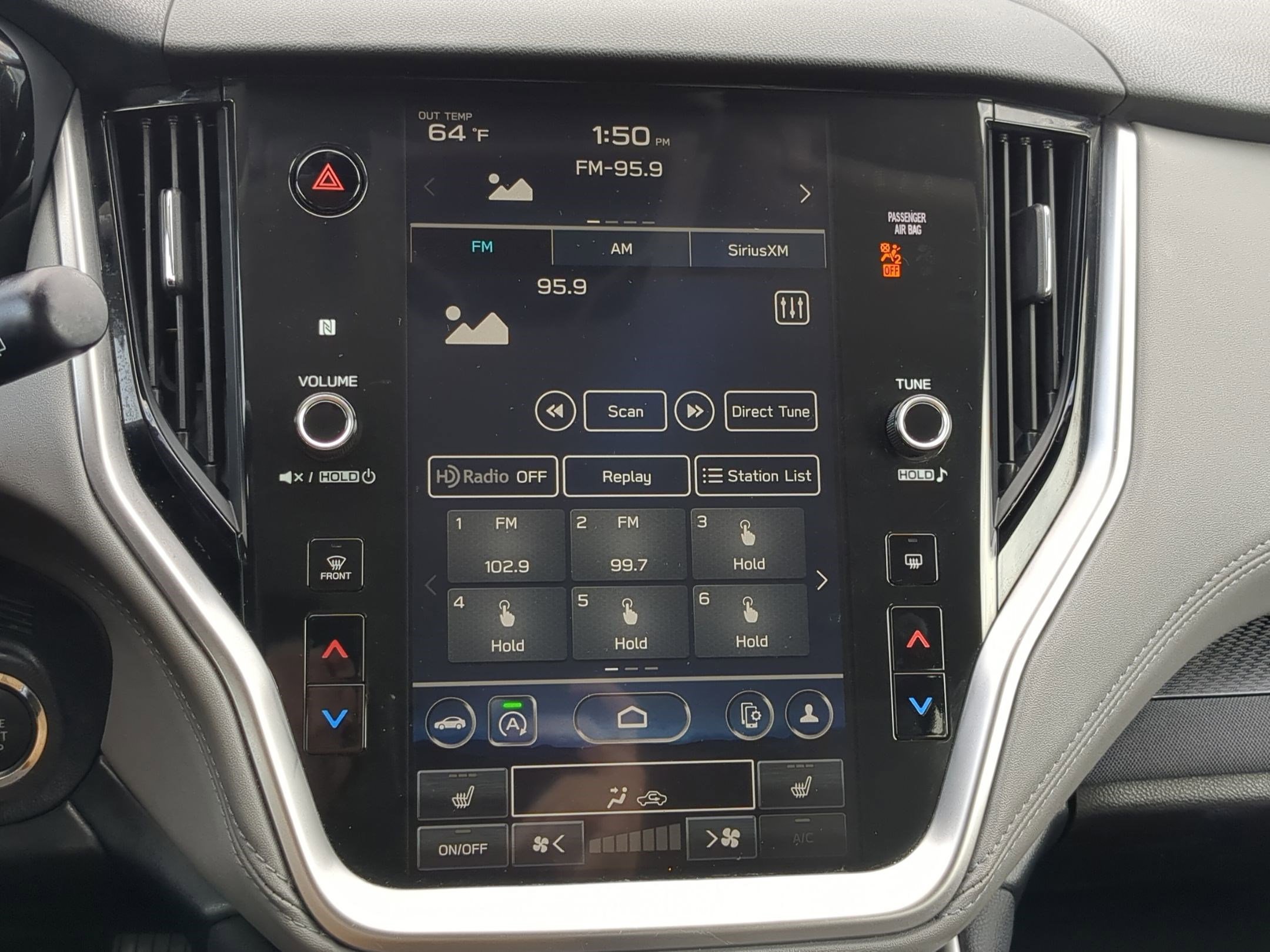 Used 2023 Subaru Outback Premium image 22