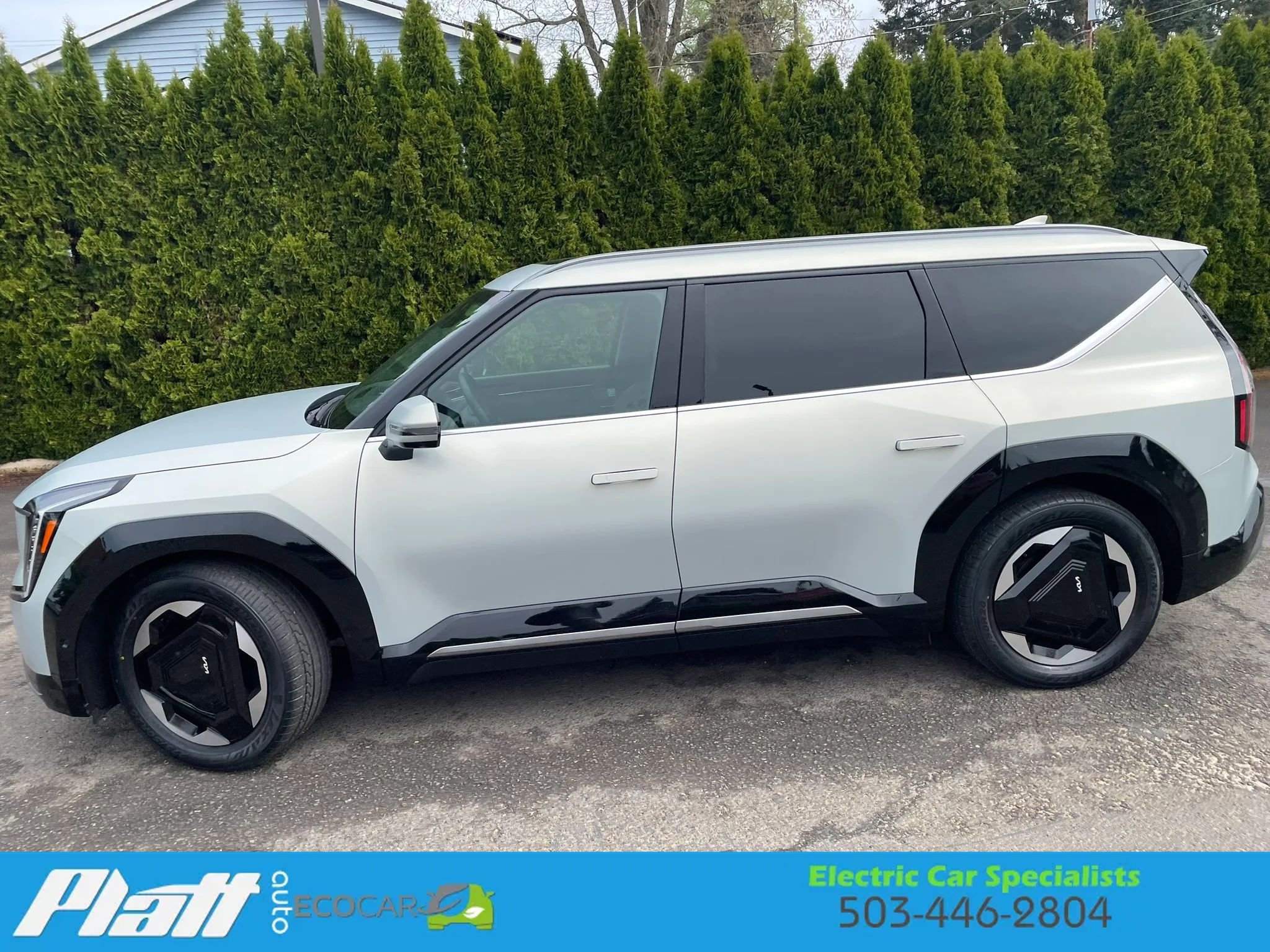 Used 2024 Kia EV9 Land image 4