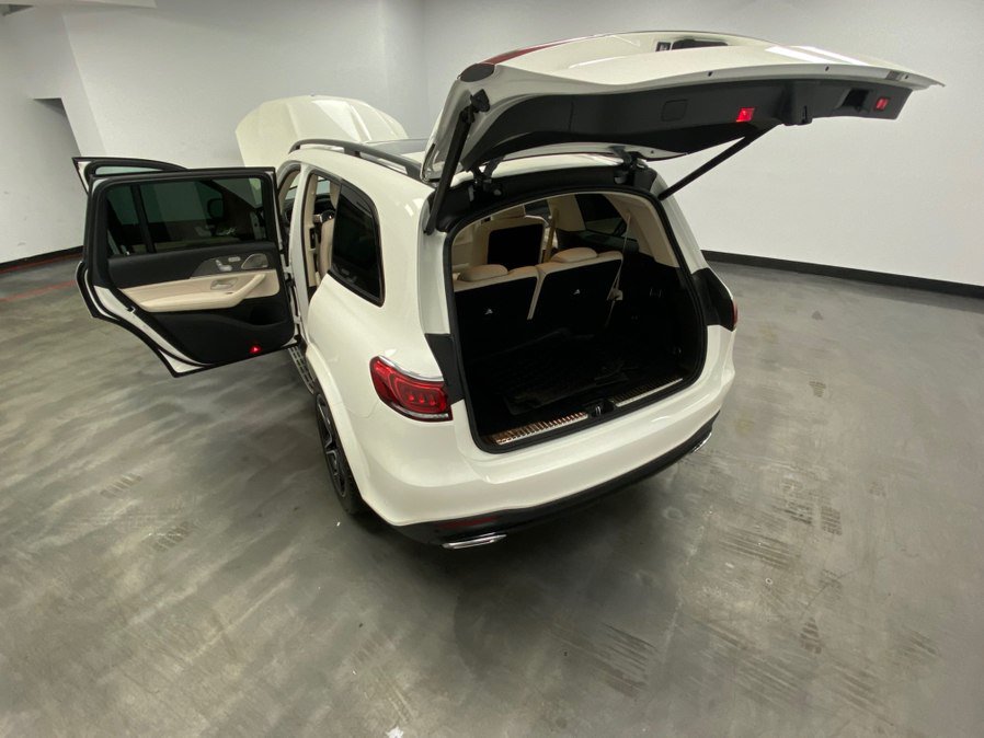 Used 2023 Mercedes-Benz GLS 450 4MATIC image 51