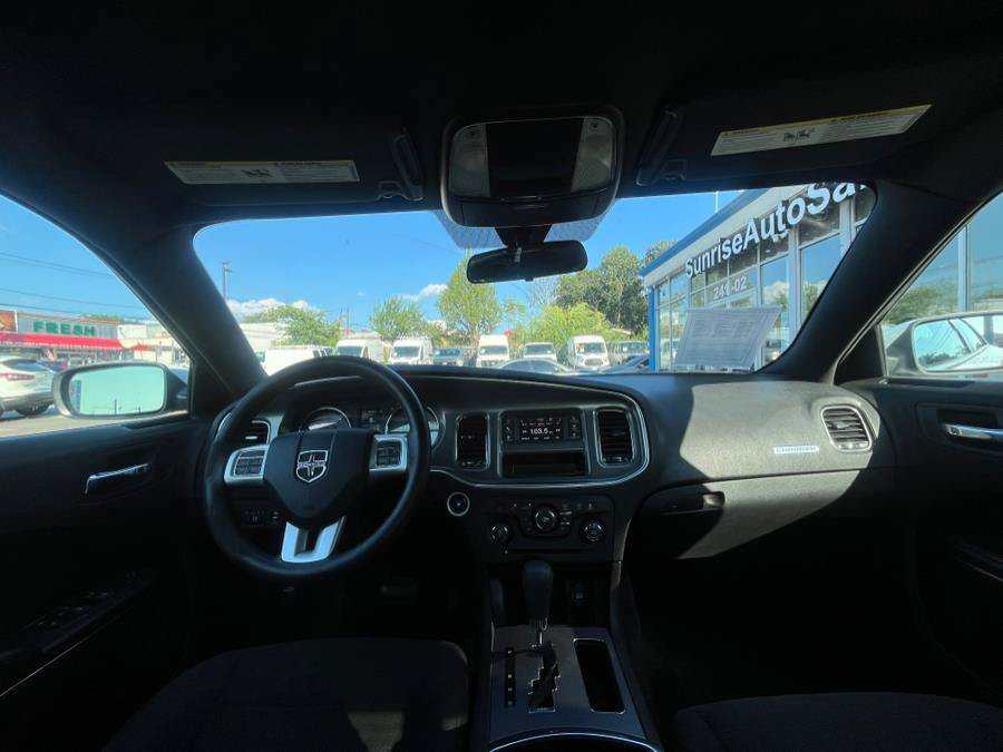 Used 2013 Dodge Charger SE w/ Sport Appearance Group RWD image 10