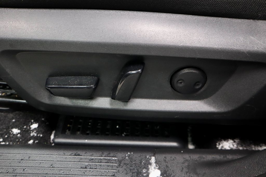 Certified 2024 Nissan Rogue SV image 23