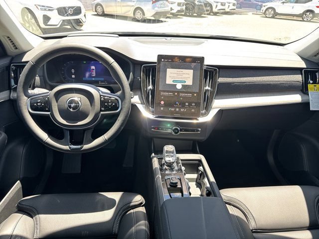 Certified 2025 Volvo XC90 T8 Ultra w/ Protection Package Premier AWD/4WD image 24
