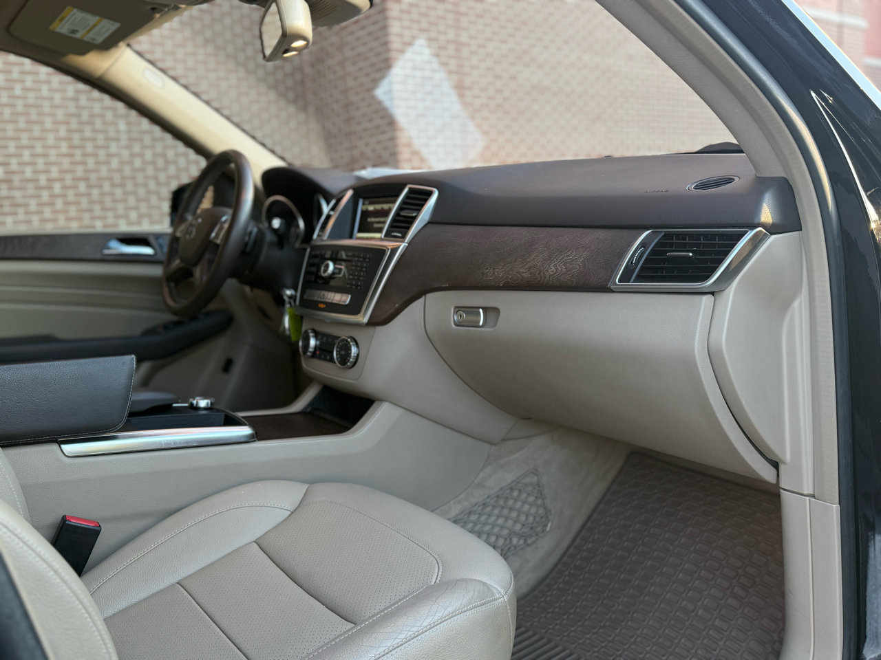 Used 2015 Mercedes-Benz ML 350 4MATIC image 36