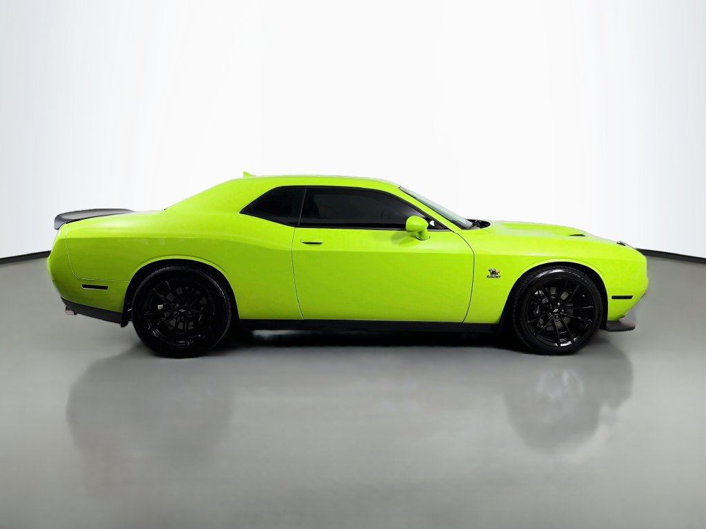 Used 2023 Dodge Challenger R/T Scat Pack RWD image 4