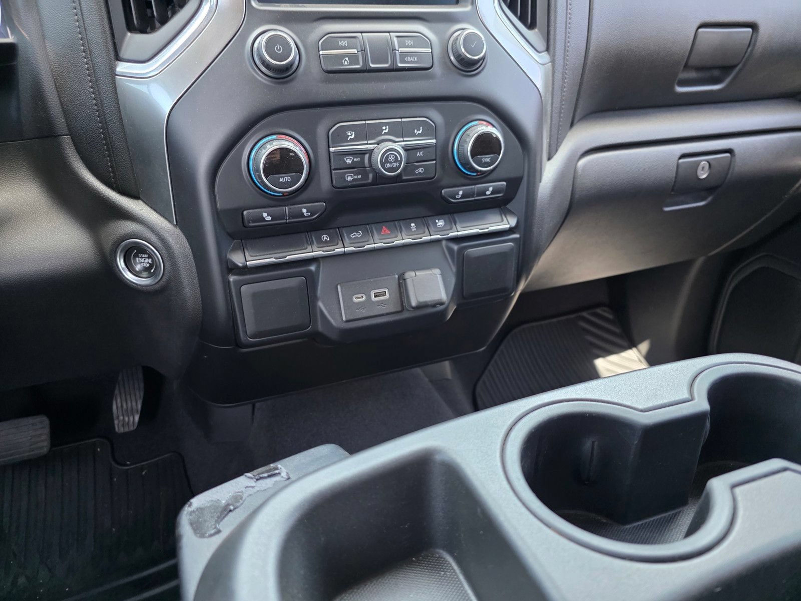 Used 2020 Chevrolet Silverado 1500 LT w/ All-Star Edition RWD image 16
