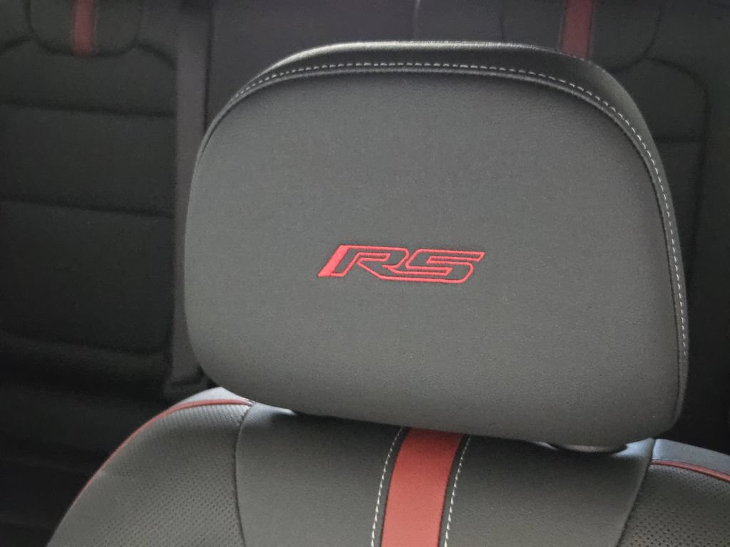 New 2026 Chevrolet Trax RS w/ Sunroof Package FWD image 27