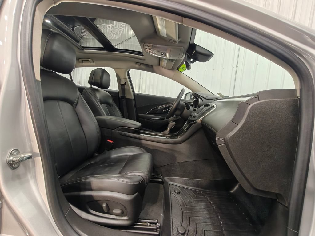 Used 2014 Buick LaCrosse Leather w/ Driver Confidence Package FWD image 25
