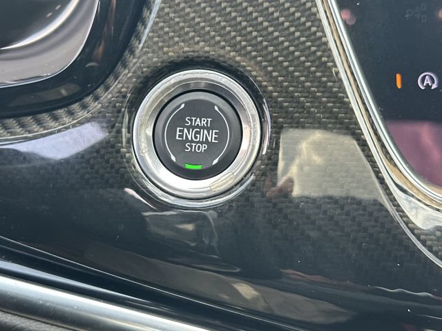 Used 2024 Cadillac XT6 Sport w/ LPO, Onyx Lite Package AWD/4WD image 44