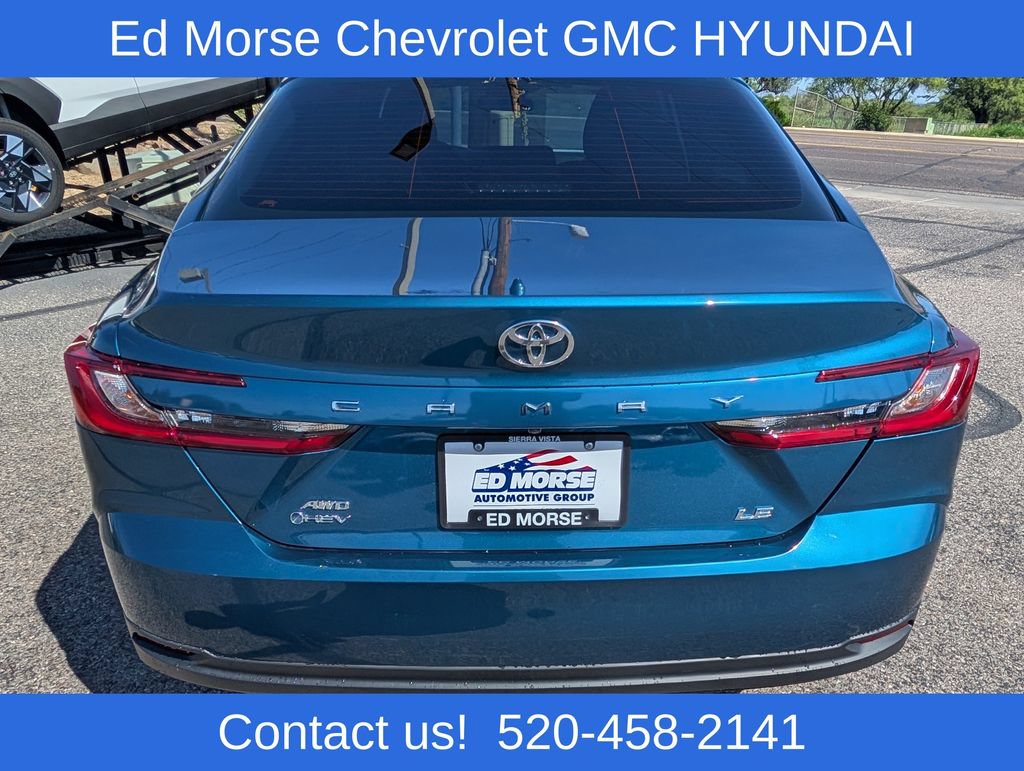Used 2025 Toyota Camry LE AWD/4WD image 4