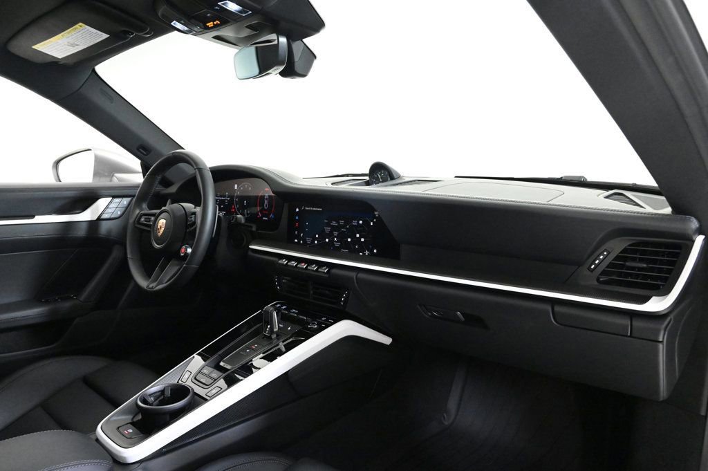 Used 2025 Porsche 911 Carrera S image 18