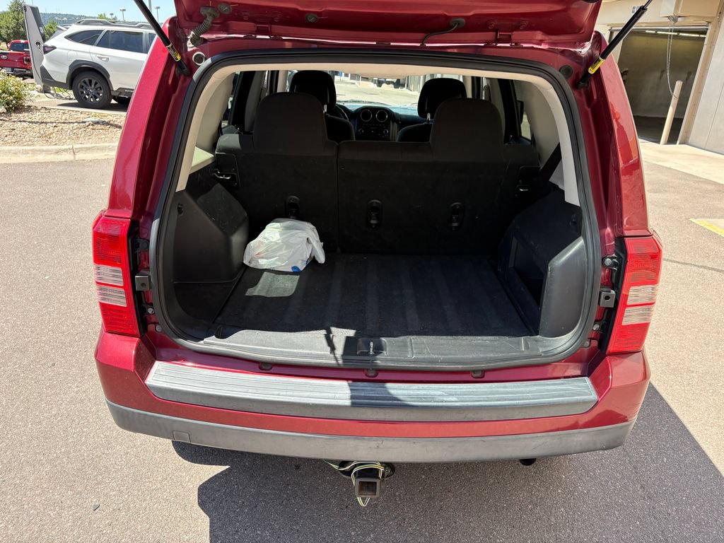 Used 2014 Jeep Patriot Sport FWD image 26