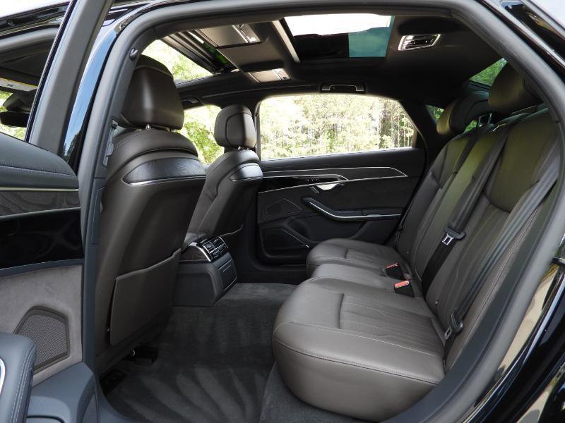 Used 2023 Audi A8 L 3.0T w/ Executive Package w/ Luxury Package AWD/4WD image 48