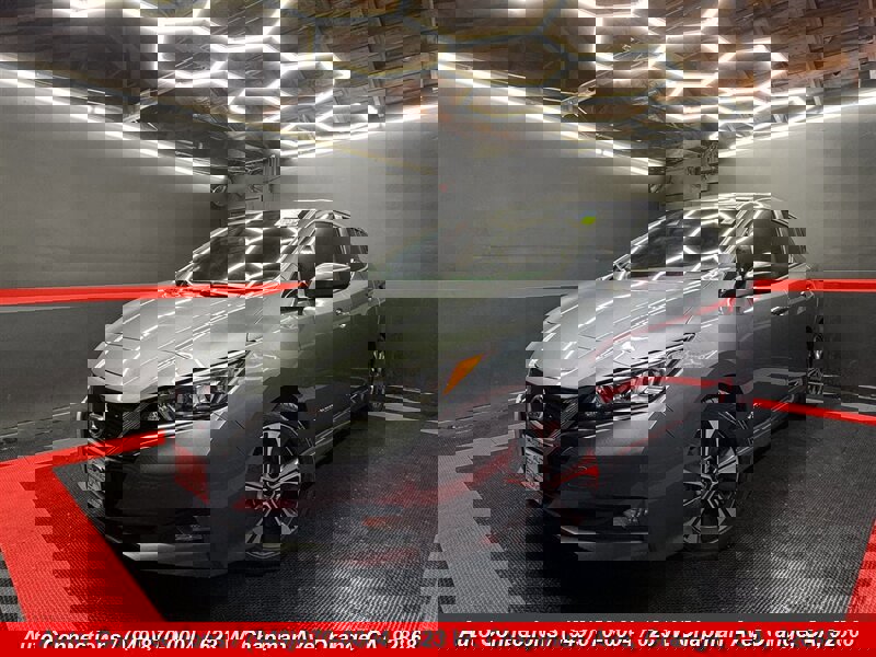 Used 2018 Nissan Leaf SV w/ SV Technology Package image 2