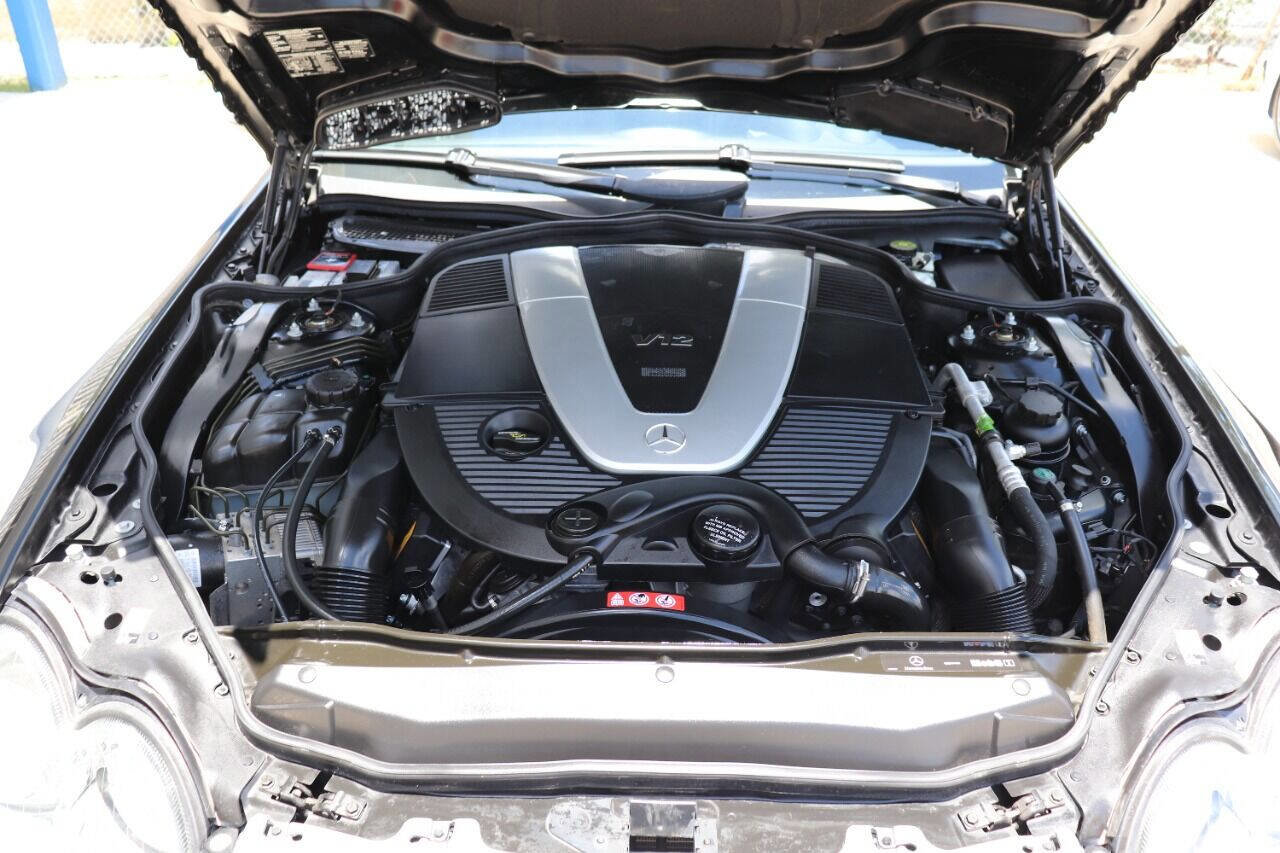 Used 2005 Mercedes-Benz SL 600 image 30
