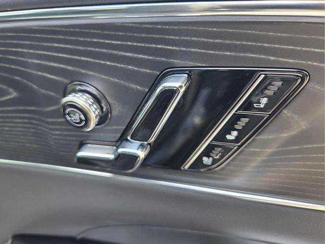 Certified 2024 Cadillac Lyriq Sport RWD image 23