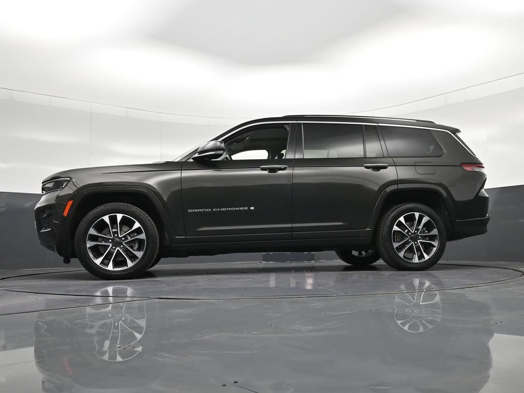 Used 2021 Jeep Grand Cherokee L Overland w/ Luxury Tech Group IV AWD/4WD image 34