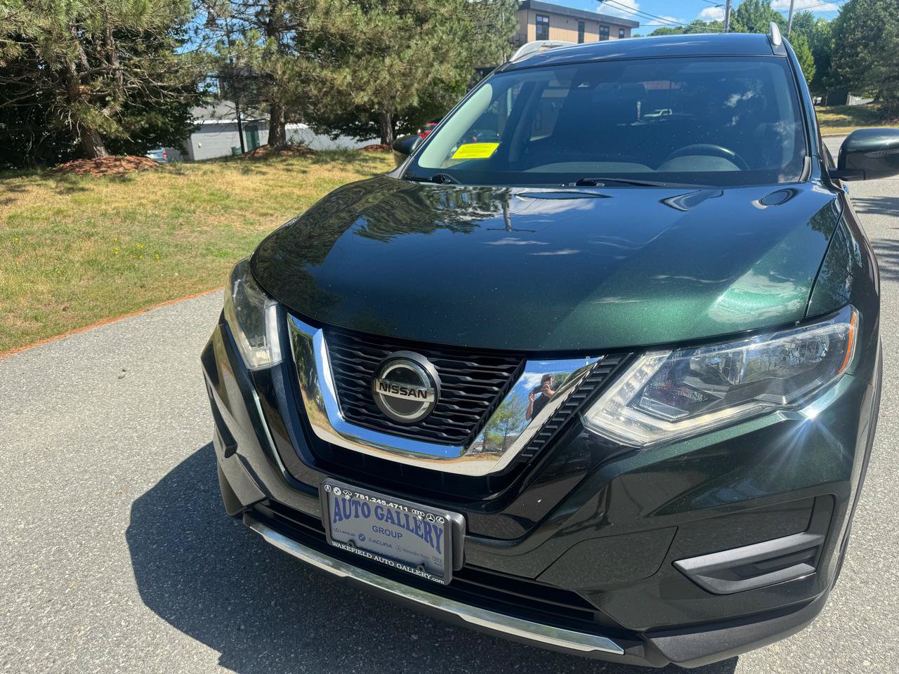 Used 2020 Nissan Rogue SV FWD image 25