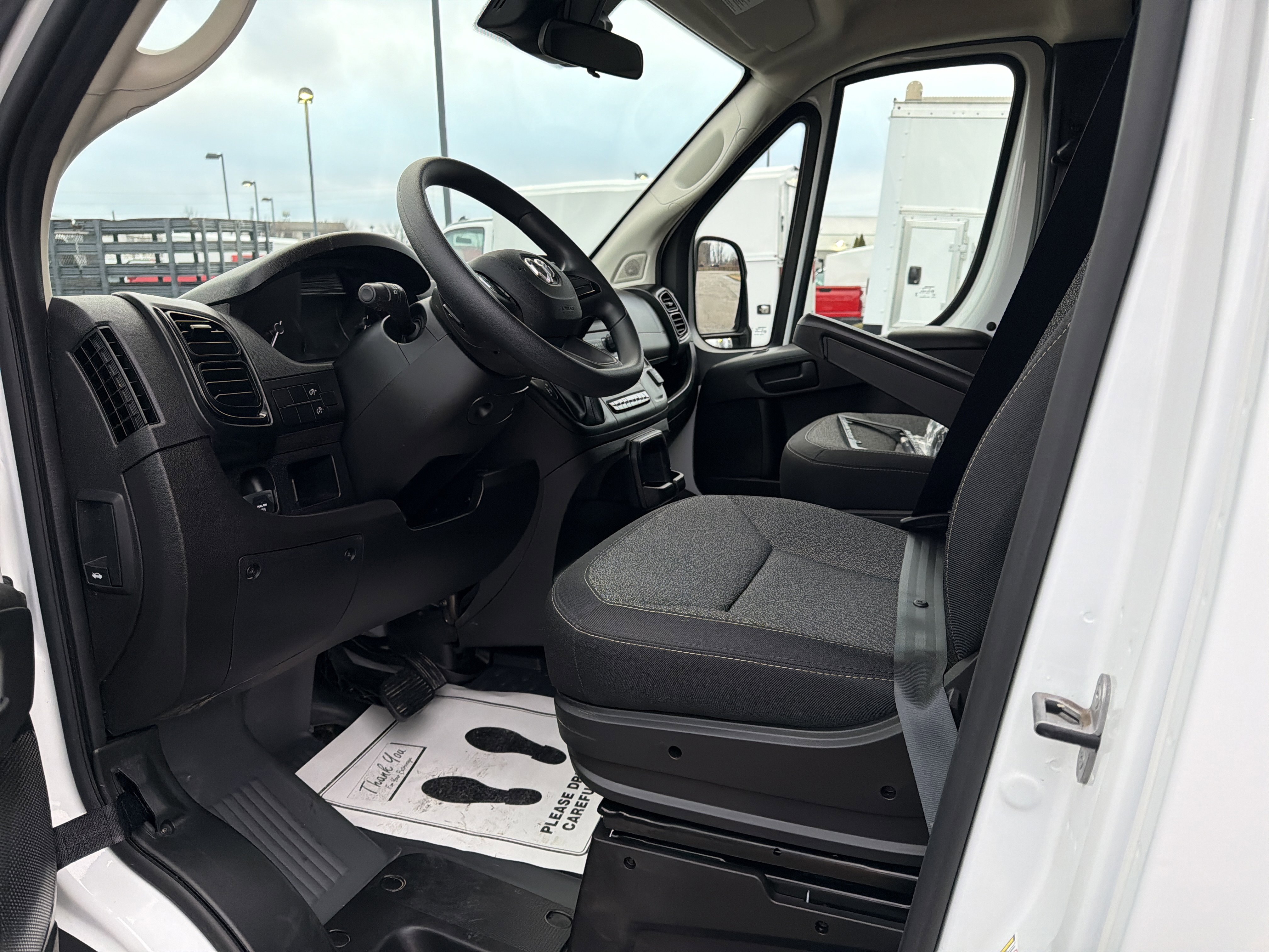 Used 2024 RAM ProMaster 2500 image 12