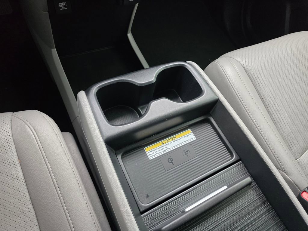 Used 2020 Honda Odyssey Elite image 27
