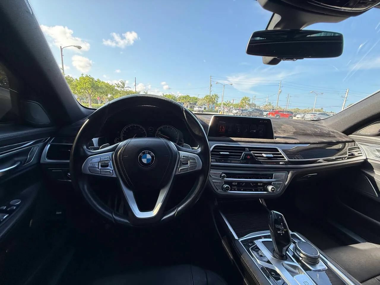 Used 2017 BMW 740i xDrive AWD/4WD image 17