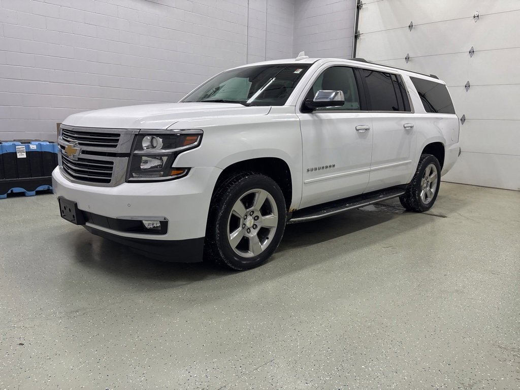 Used 2017 Chevrolet Suburban Premier image 6
