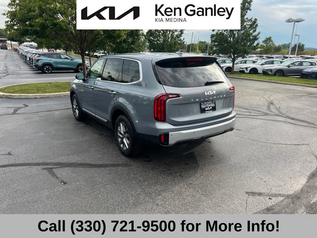 Used 2024 Kia Telluride LX FWD image 15