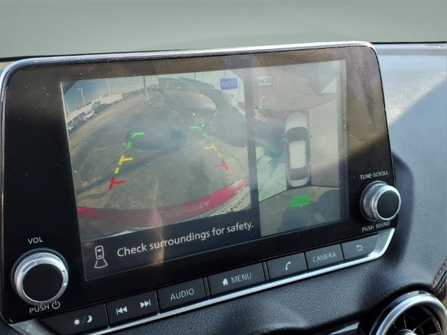 Used 2021 Nissan Sentra SR w/ SR Premium Package FWD image 13