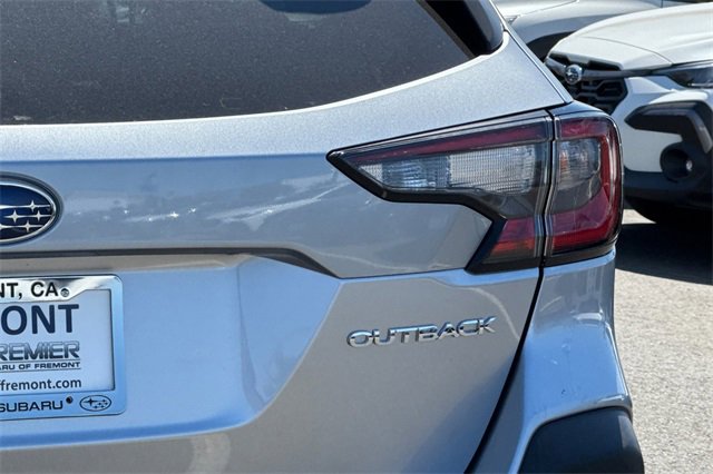 New 2025 Subaru Outback Limited image 24