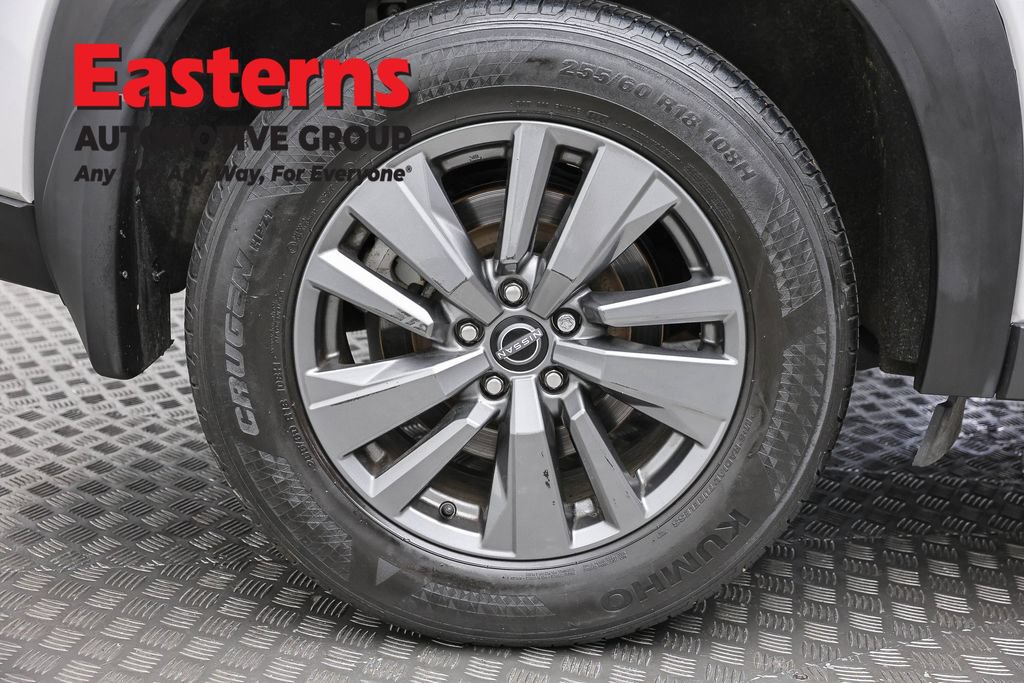 Used 2023 Nissan Pathfinder S AWD/4WD image 32