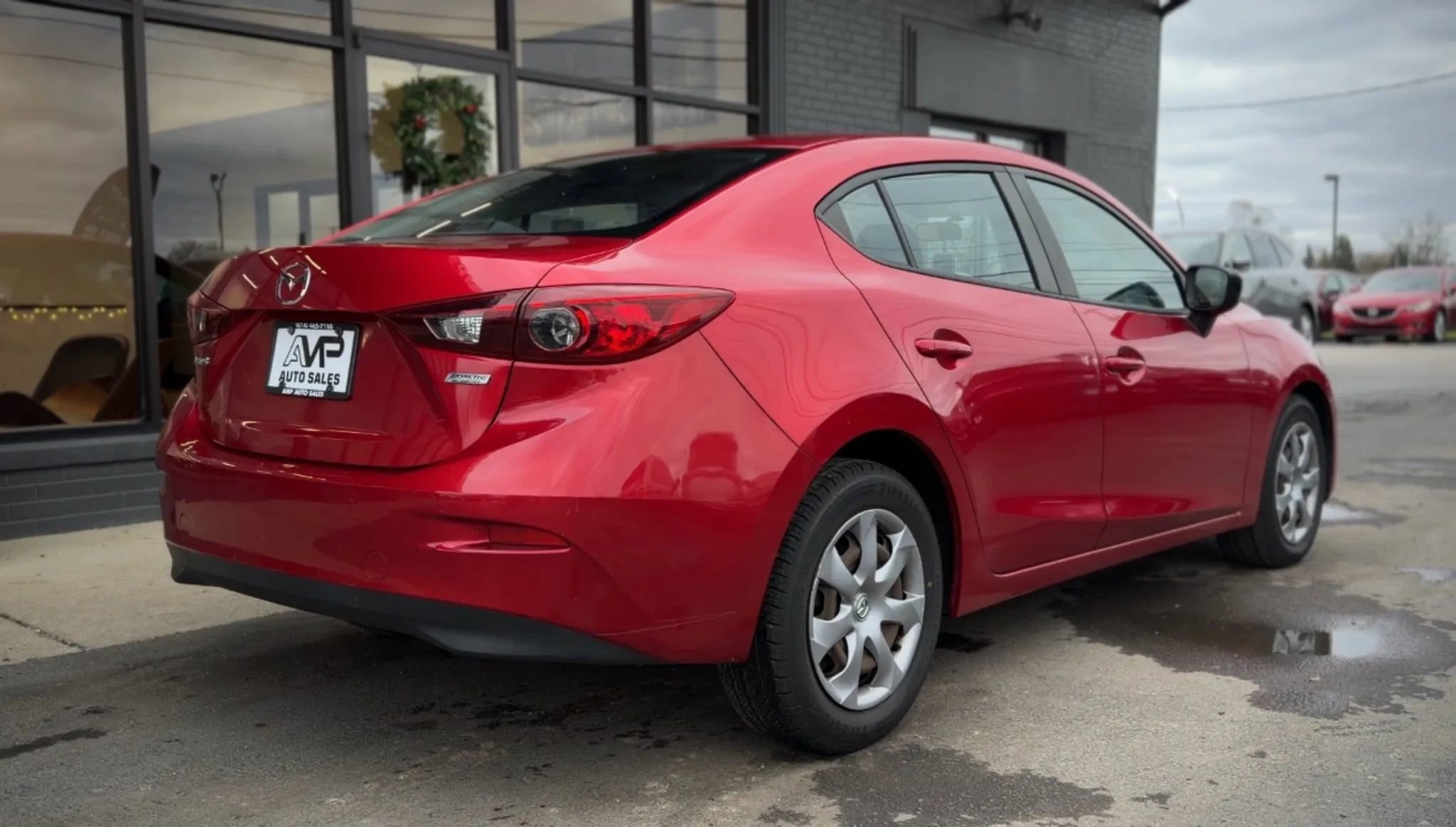 Used 2015 MAZDA MAZDA3 i SV image 3
