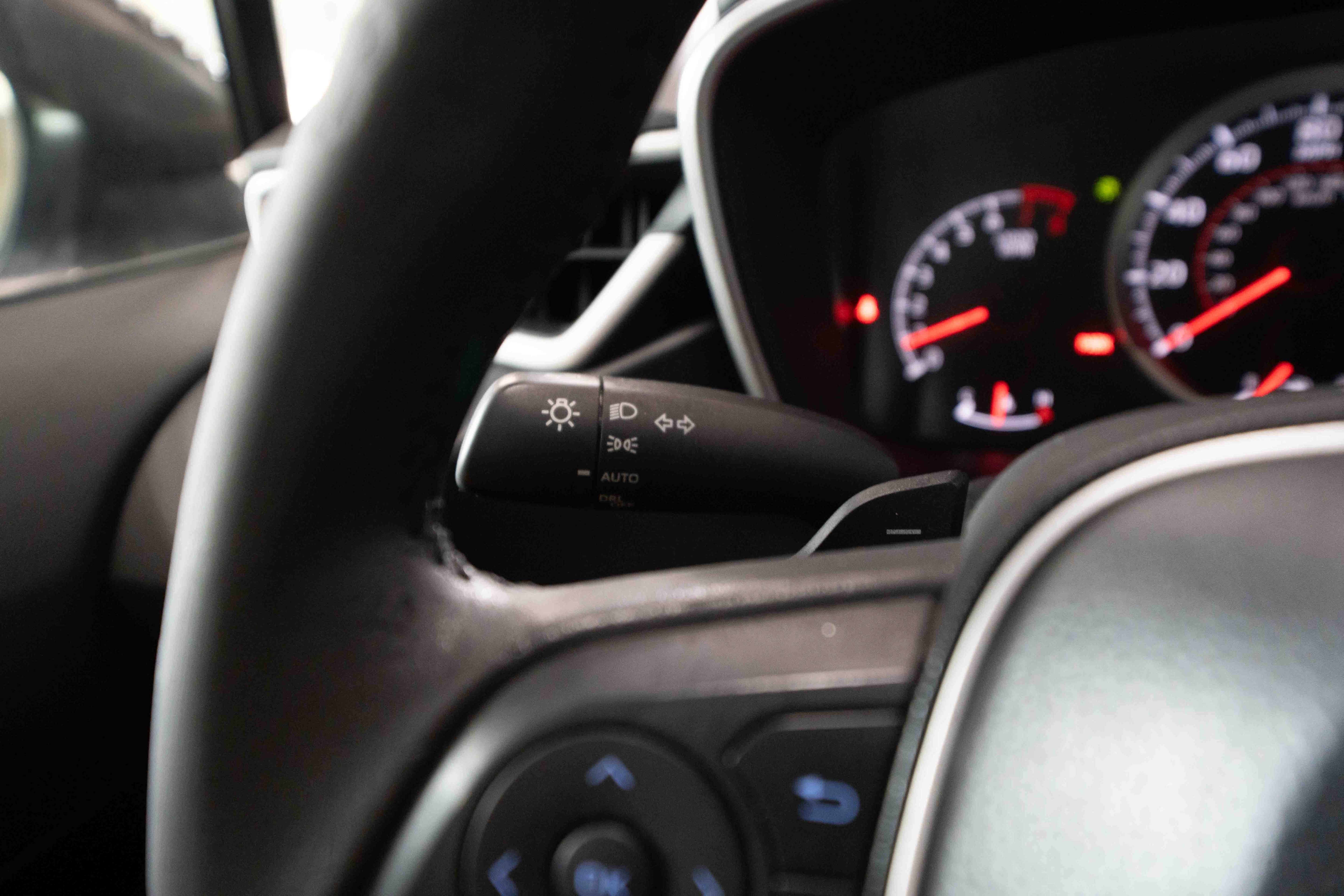 Used 2022 Toyota Corolla SE FWD image 13