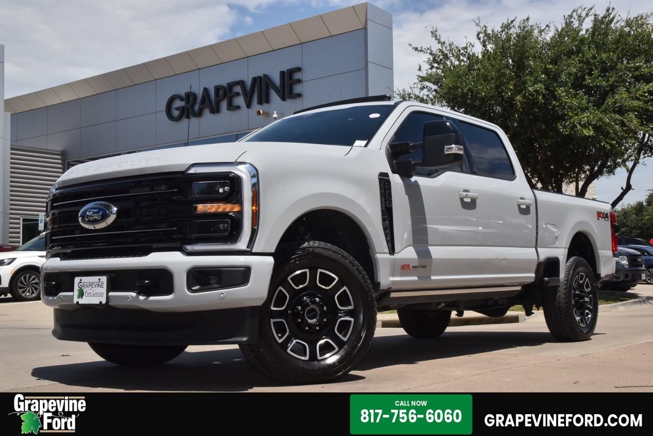 Used 2025 Ford F250 Platinum AWD/4WD image 1