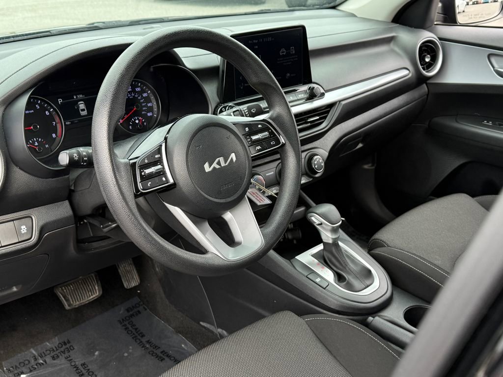 Used 2024 Kia Forte LXS image 16