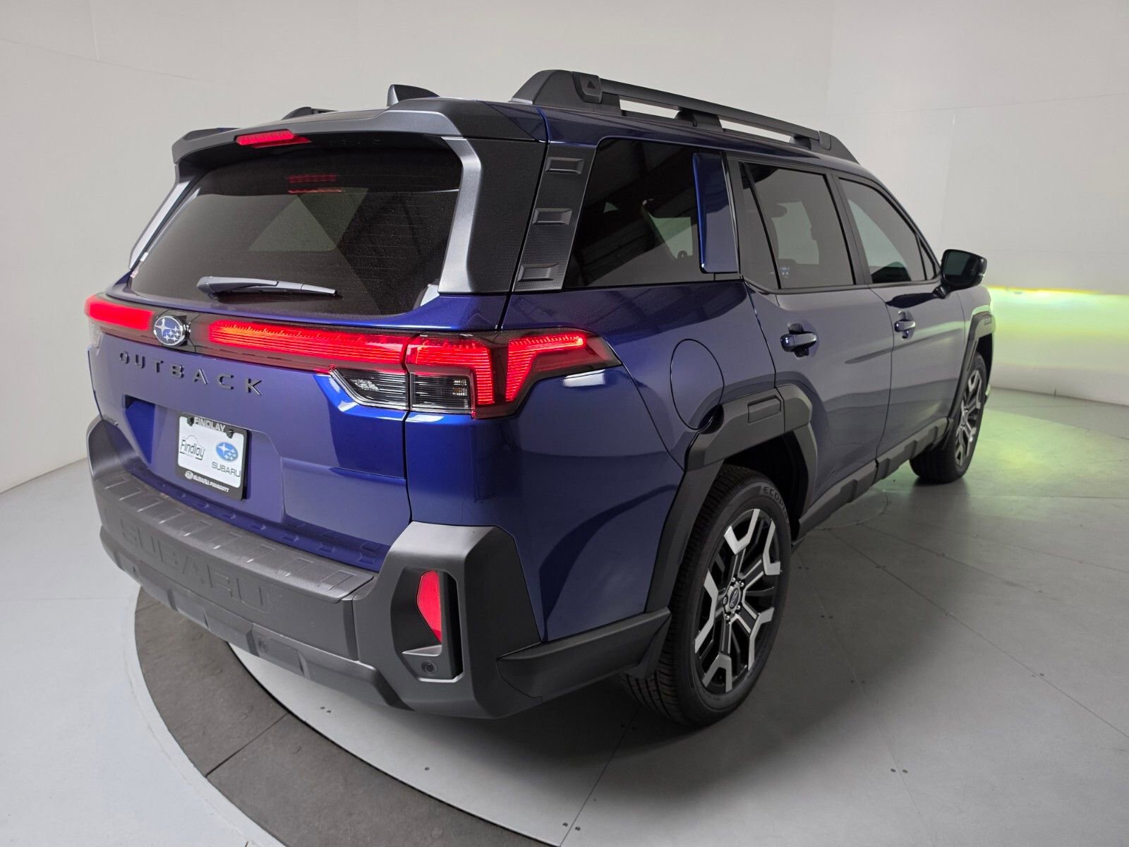 New 2026 Subaru Outback Touring XT image 5