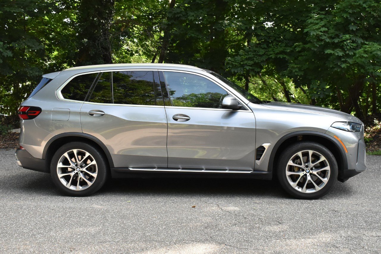 Used 2024 BMW X5 sDrive40i RWD image 9