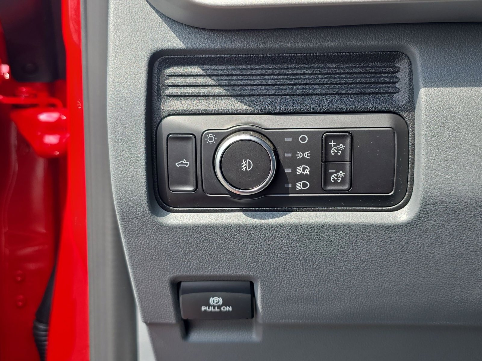 New 2026 Ford F250 XL w/ FX4 Off-Road Package image 17