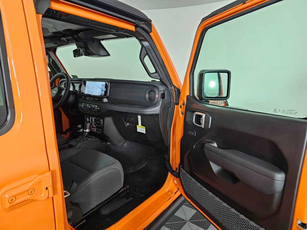 New 2026 Jeep Wrangler Unlimited Rubicon AWD/4WD image 37