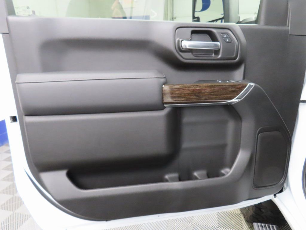 Used 2024 GMC Sierra 3500 SLE w/ SLE Convenience Package image 65