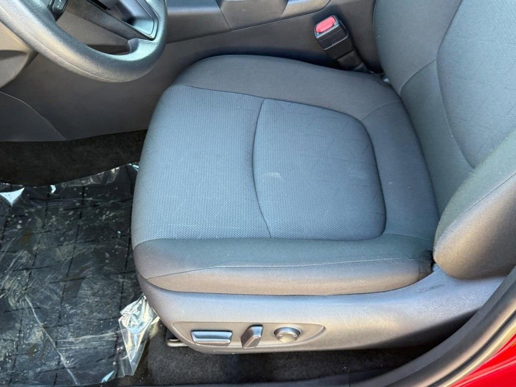 Certified 2025 Toyota RAV4 XLE image 17