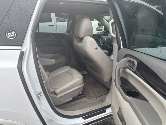 Used 2017 Buick Enclave Premium image 7