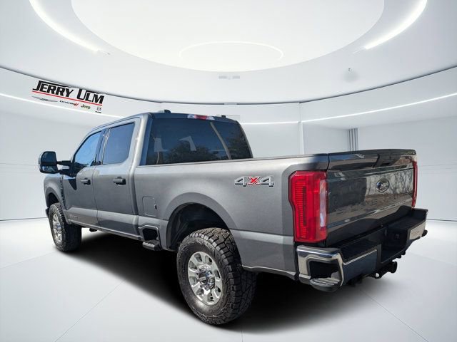 Used 2023 Ford F250 XLT image 4