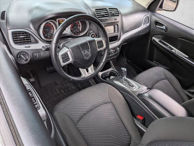 Used 2019 Dodge Journey SE w/ Connectivity Group FWD image 10