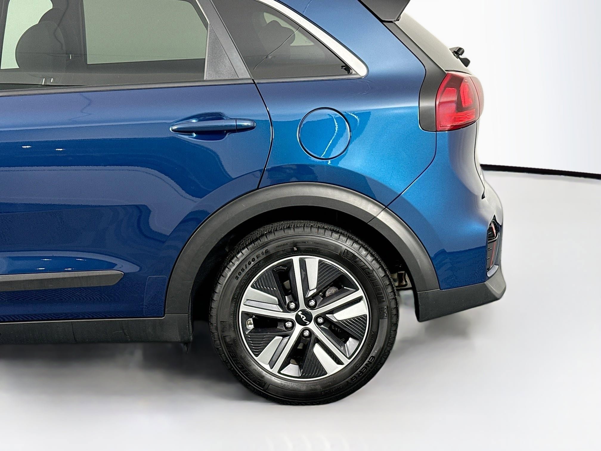 Used 2022 Kia Niro LXS image 43